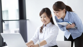 FUJITSU セキュリティソリューション AZSECURITY 標的型メール攻撃訓練
